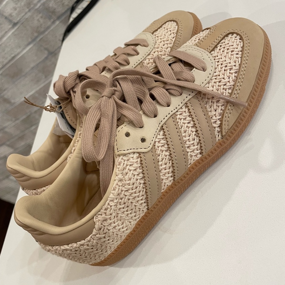 Adidas Women's Woven Beige Sneakers